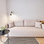 Zefir Apartment